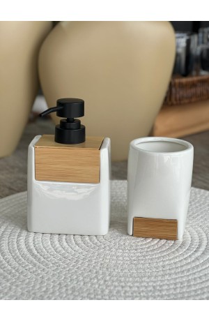 Jogo de Banheiro Branco c/ Detalhe em Bambu  - 2 Peças
