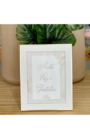 Porta Retrato Branco com  Moldura Dourada 