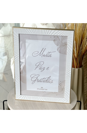 Porta Retrato Branco c/ Moldura Dourada 