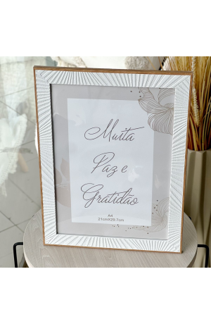 Porta Retrato Branco c/ Moldura Marrom 